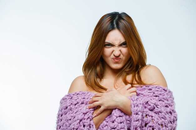 Острая боль в груди: причины, которые не связаны с гормональным фоном