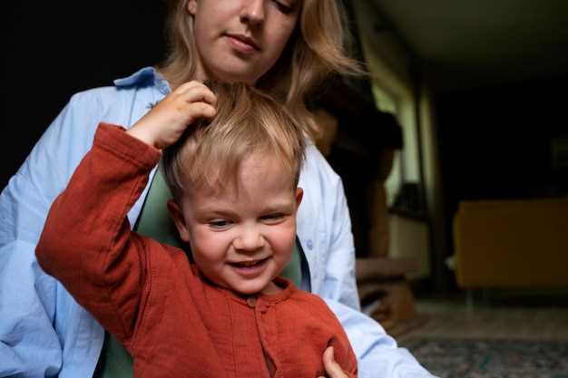Что может быть причиной боли внутри уха у ребенка?
