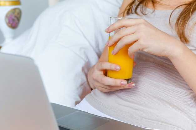 Желтые выделения во время беременности: причины и способы их устранения